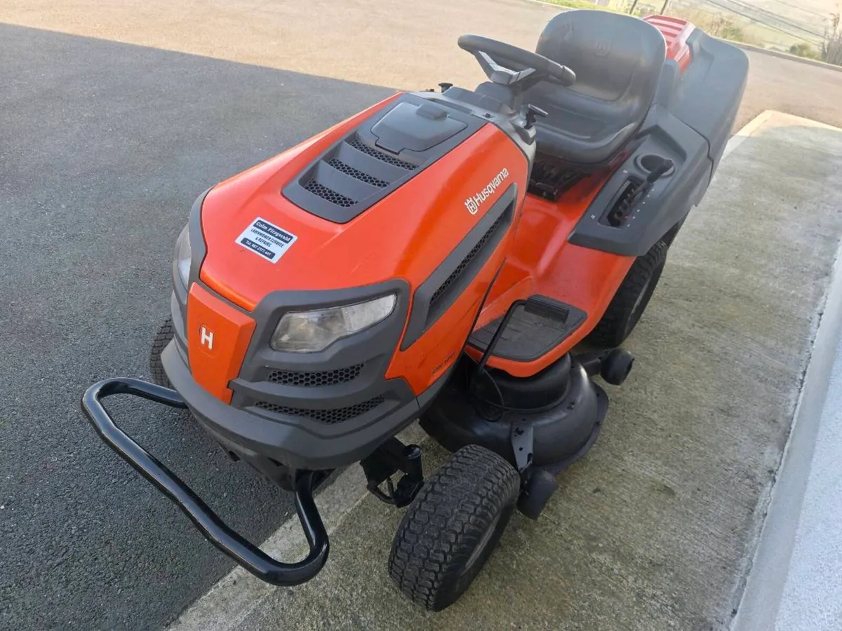 Husquvana lawnmower for sale - Image 2