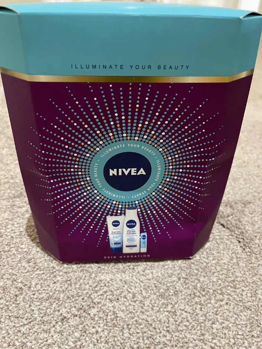 Bath and Body Gift Sets - Five Sets - Image 4