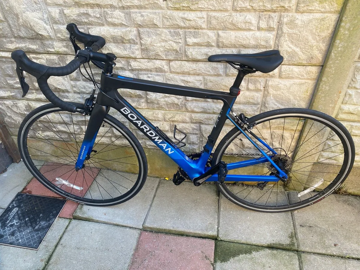 Boardman carbon fibre road bike - Image 1