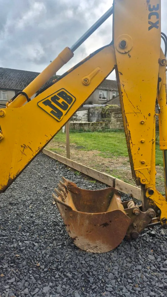 JCB 3cx - Image 3