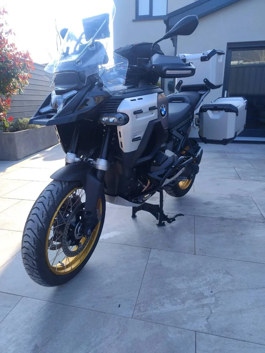 R1300GSA Adventurer Part EX  considered - Image 1