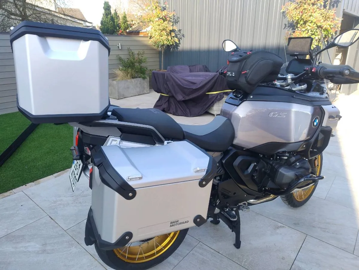 2025 R1300GSA Adventurer Part EX  considered - Image 2