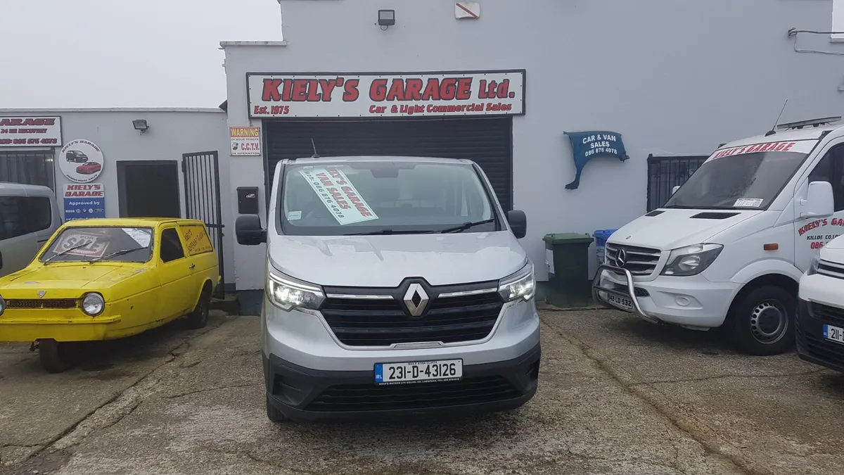 Renault Trafic 2023 130BUSINESS 75KM VAT INVOICE - Image 2