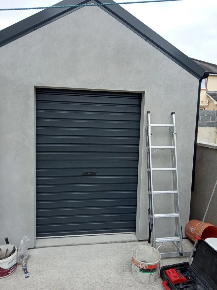 roller  shutter,  as  new,  2nd - Image 1