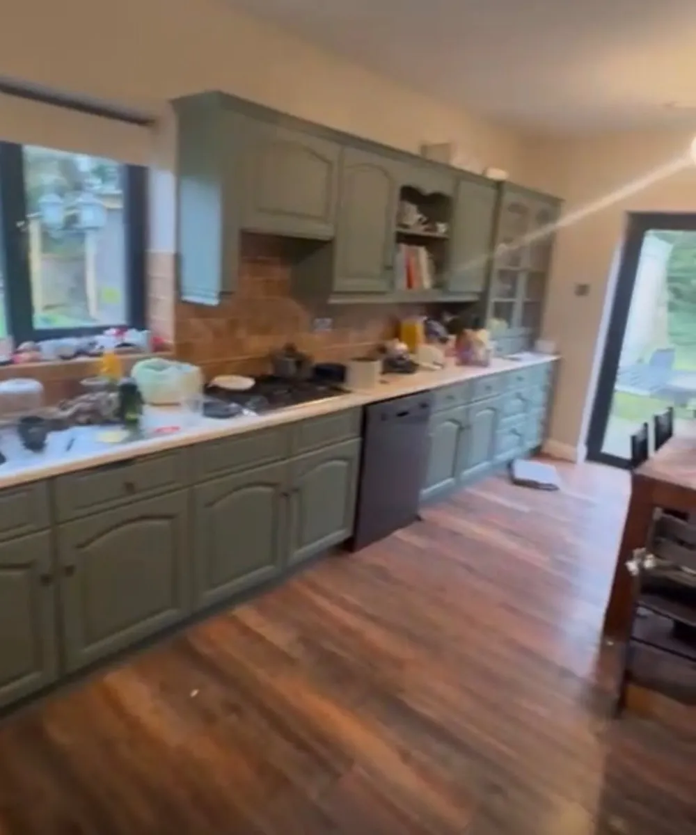 Kitchen units for sale - Image 4