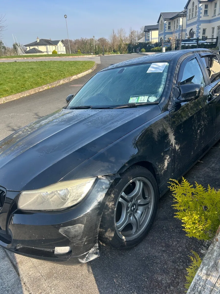 BMW E90 2011 316D **READ AD* - Image 2