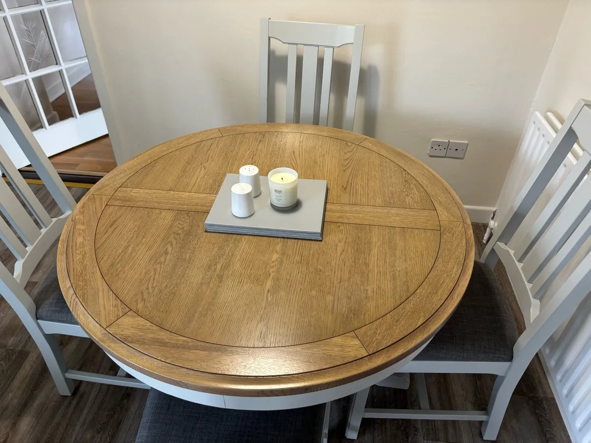 Kitchen table - Image 3