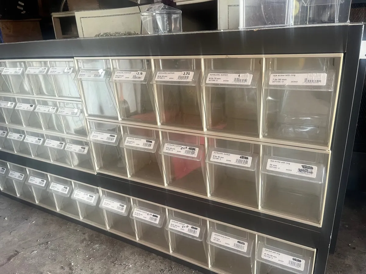 Storage unit - Image 2