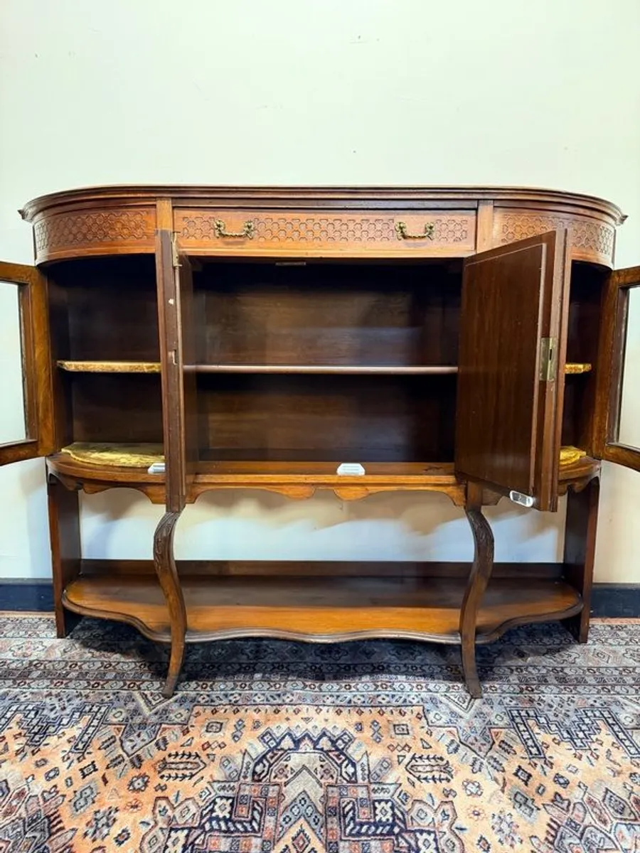 Early 20th Century Bow Front Walnut Display Cabinet with Beveled Glass Doors - Image 2
