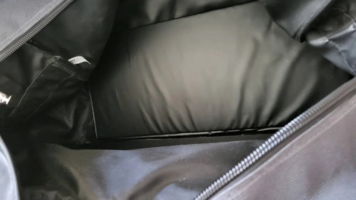 Travel Holdall - Image 3