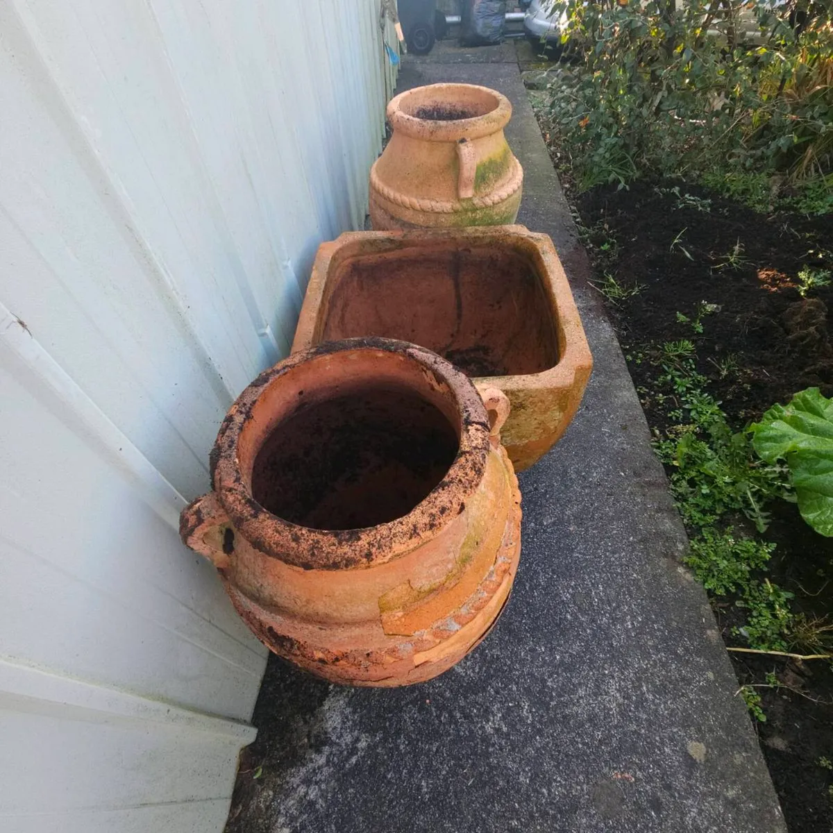 Garden Flower Urns - Image 1