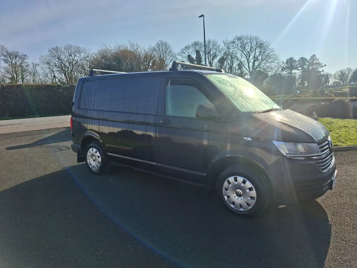 Volkswagen Transporter 2021 - Image 1