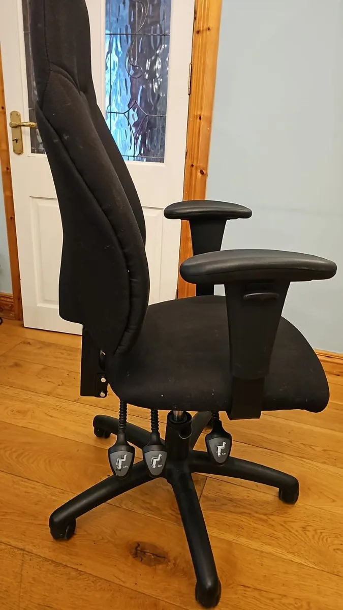 Office Chair - Image 2