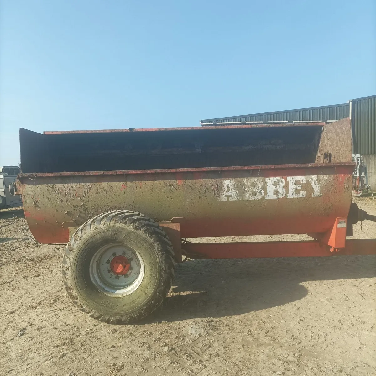 Abbey 2100 dung spreader - Image 2