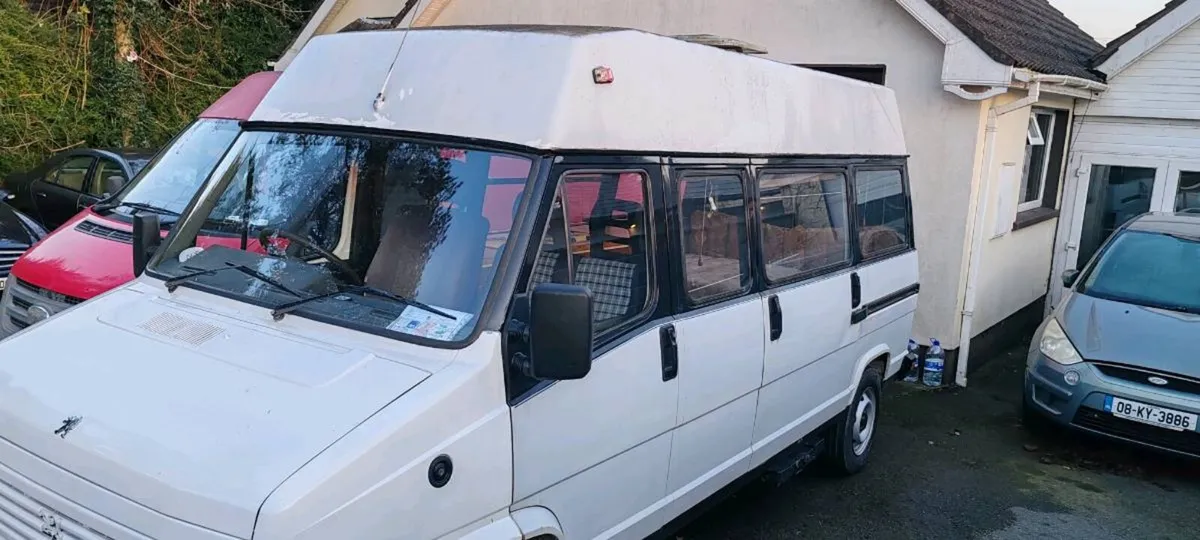 Peugeot j5 campervan - Image 1