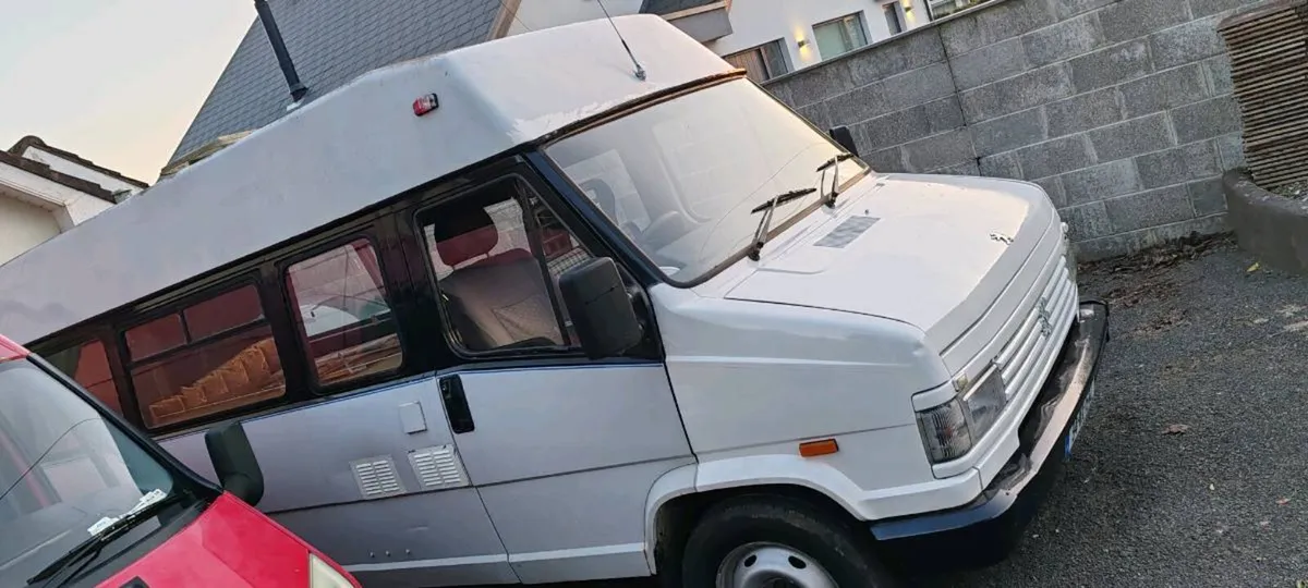 Peugeot j5 campervan - Image 2