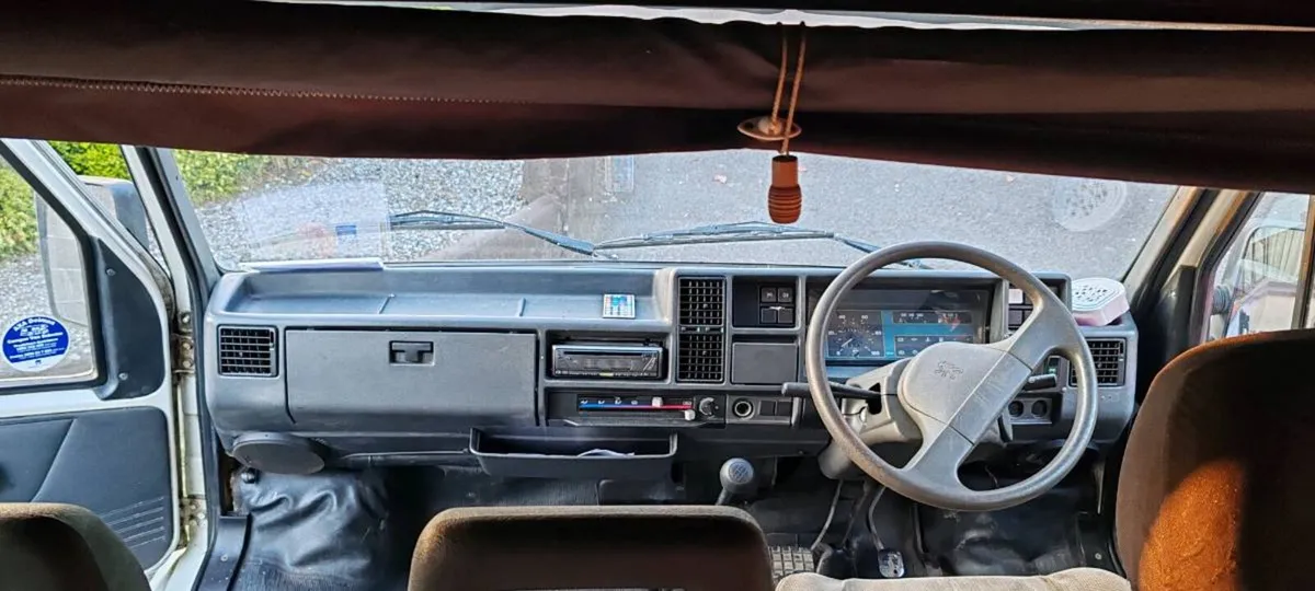 Peugeot j5 campervan - Image 4