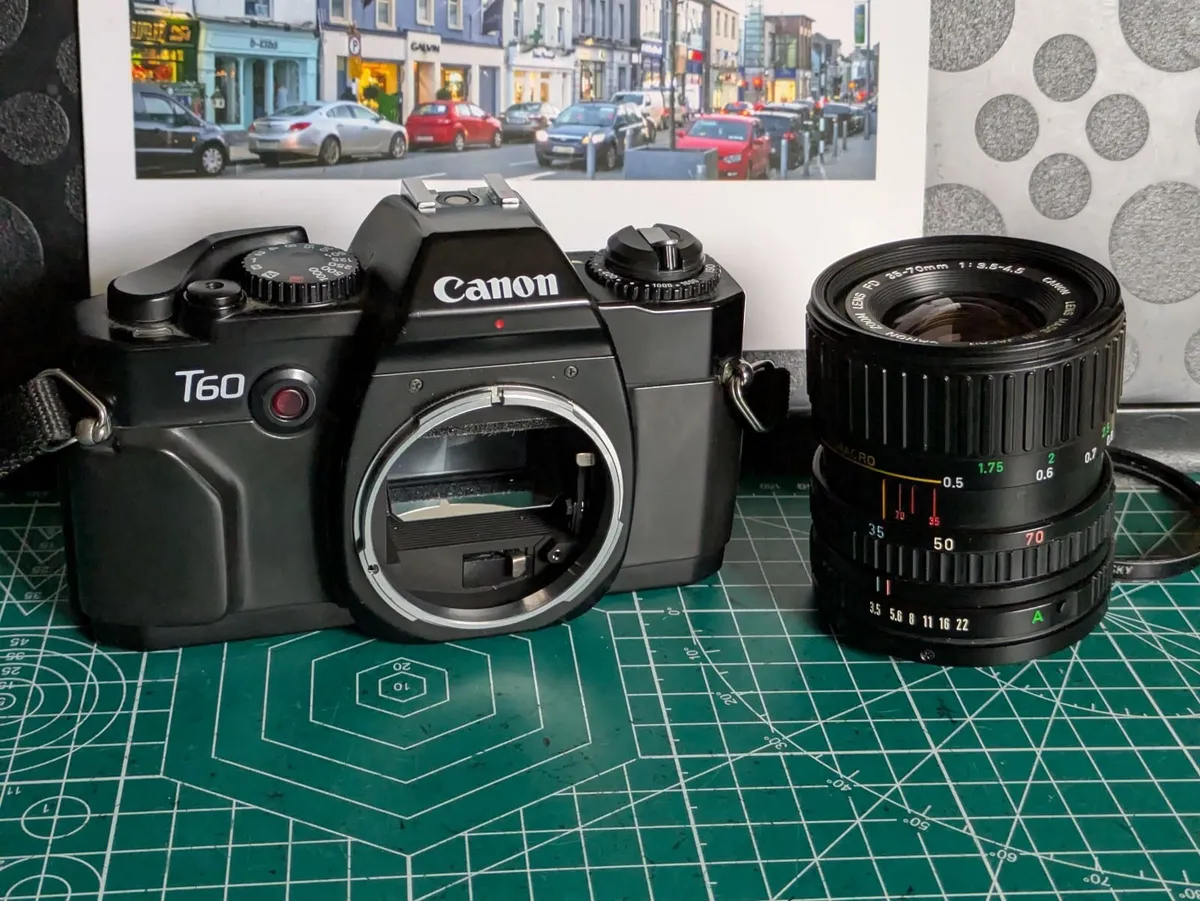 🎞️ Canon T60 - Image 3