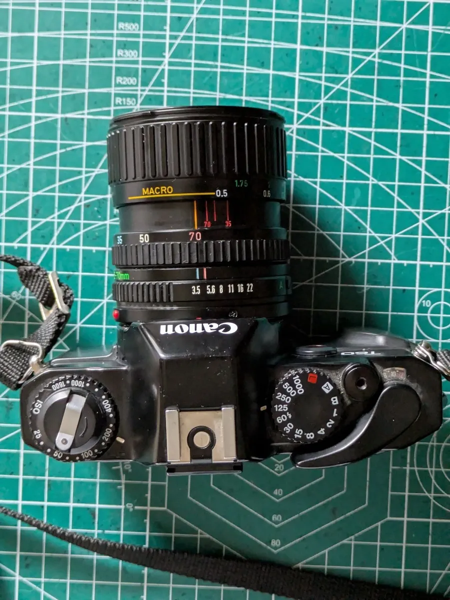 🎞️ Canon T60 - Image 2