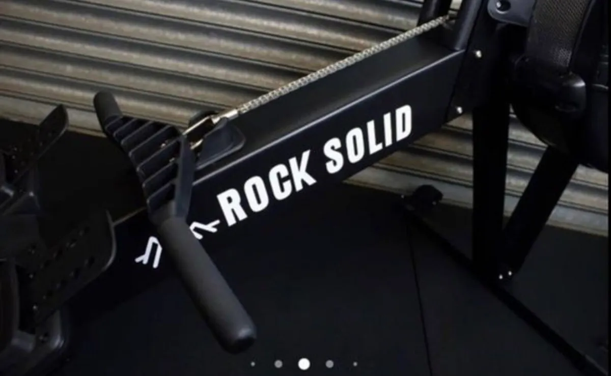 Commercial Grade Air Rowing machine (new) - Image 2