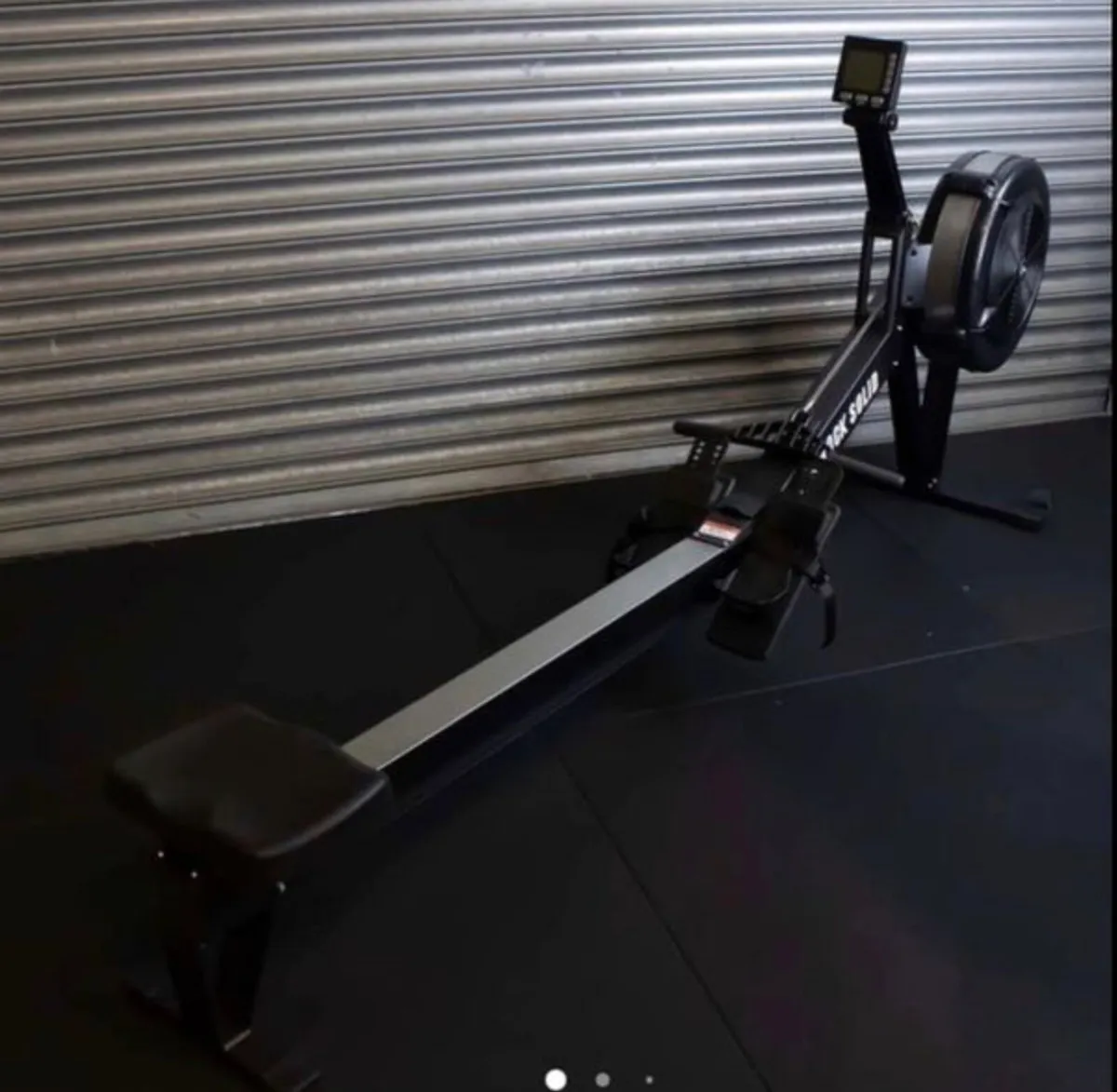 Commercial Grade Air Rowing Machine (new) - Image 1