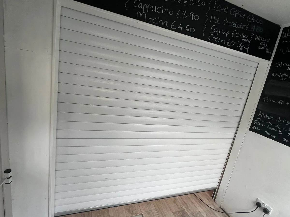 Roller door - Image 1