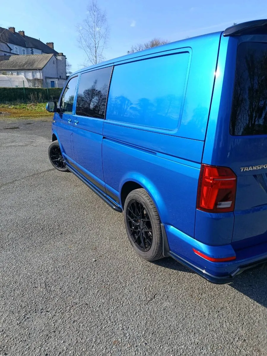 VW Transporter Highline T6.1 camper - Image 2