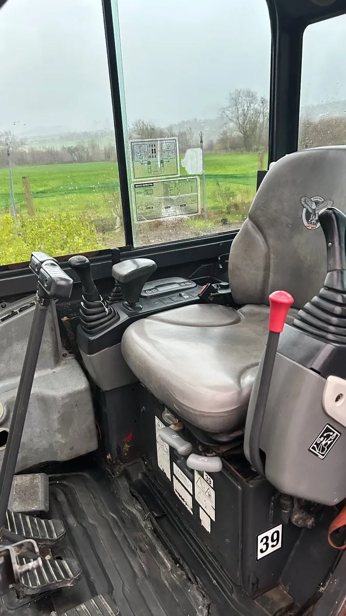 Mini digger - Image 3