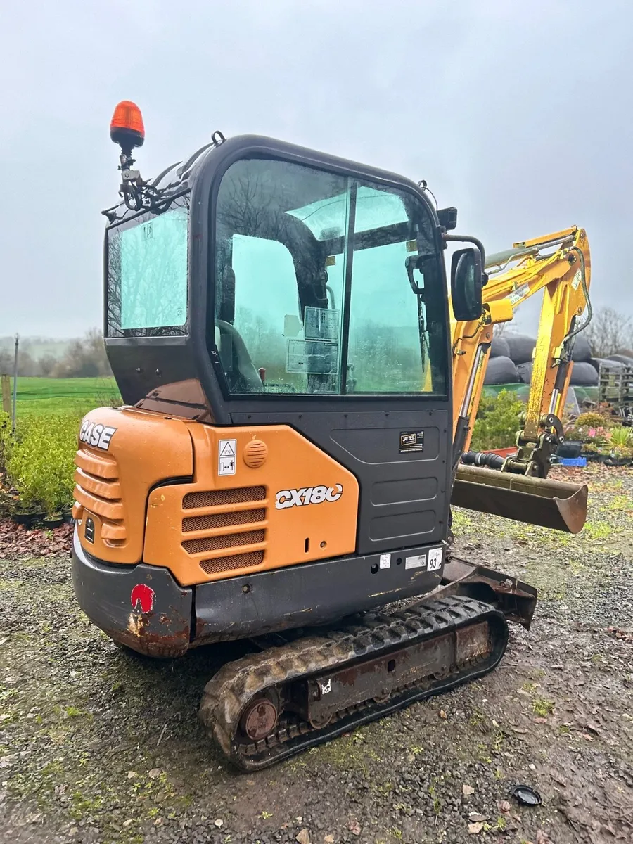 Mini digger - Image 4