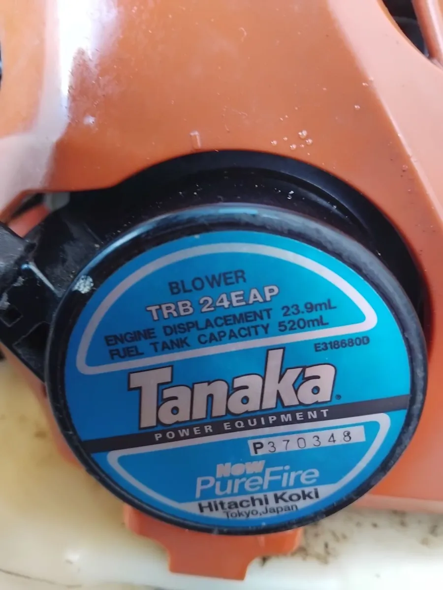 2017 tanaka TBC 24EAP leaf blower read add - Image 3