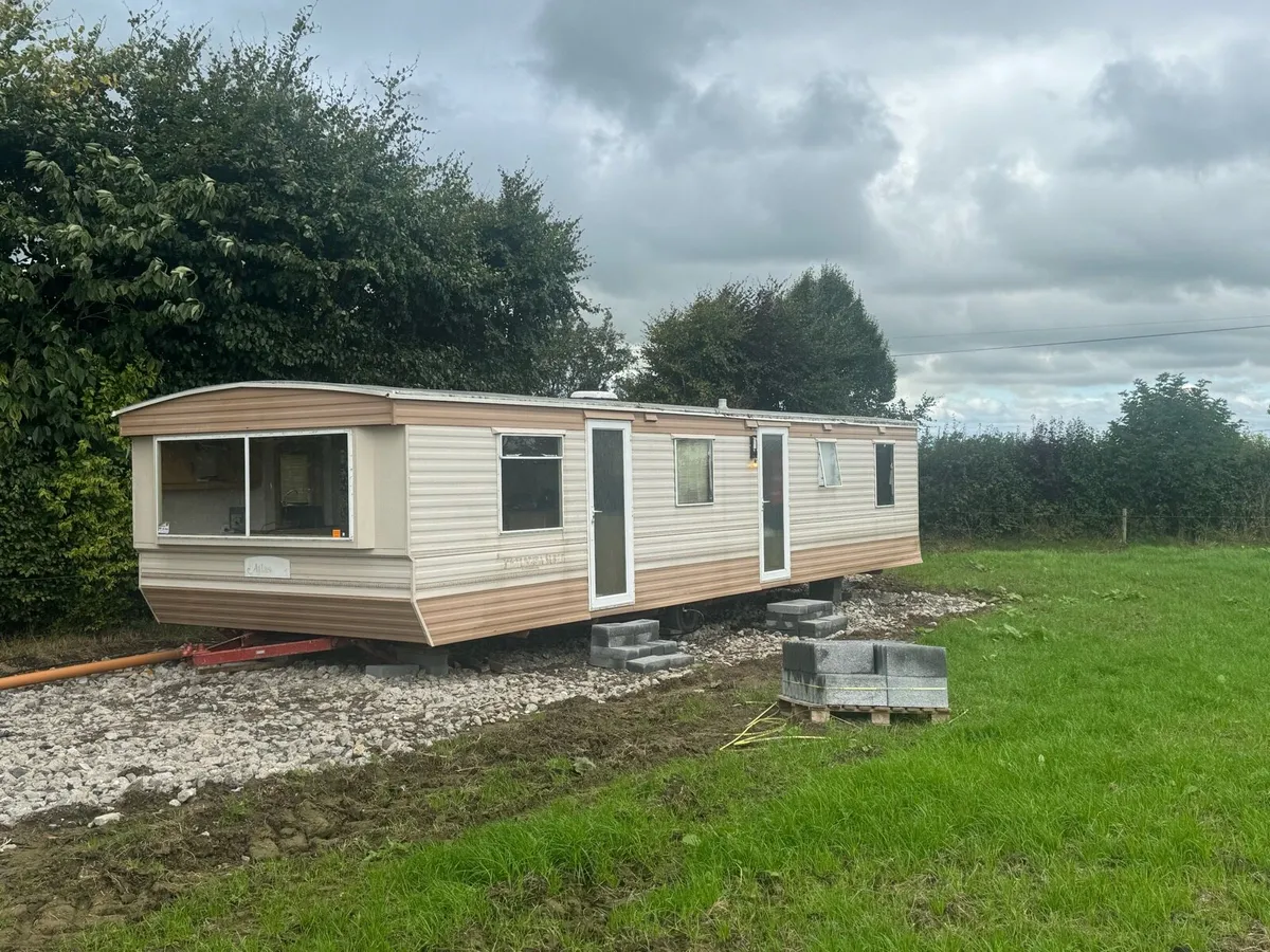 Mobile home - Image 1