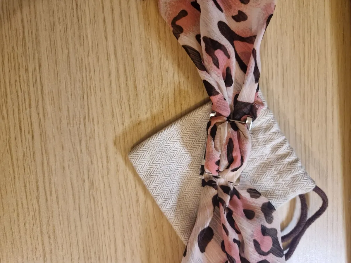 MCK ladies women watch - Image 2