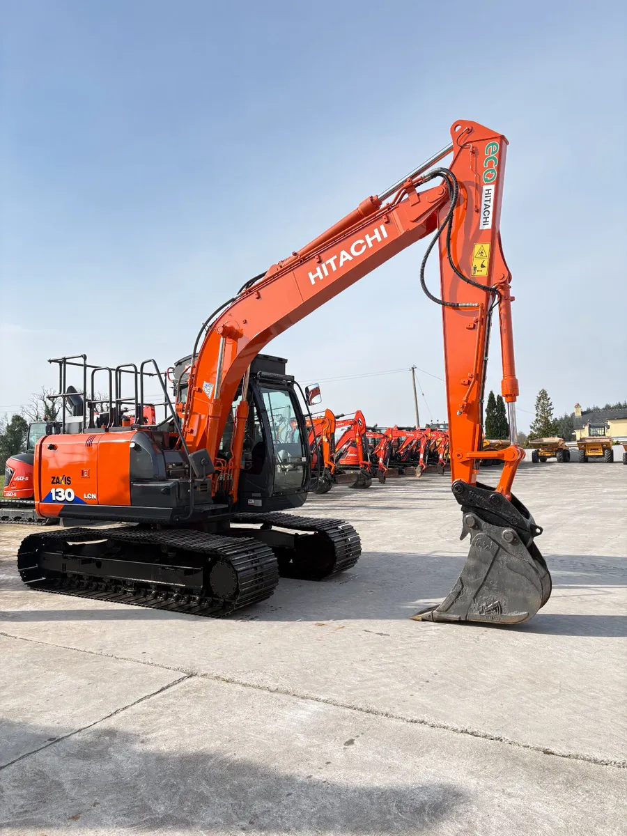 HITACHI ZX130-6 - Image 2