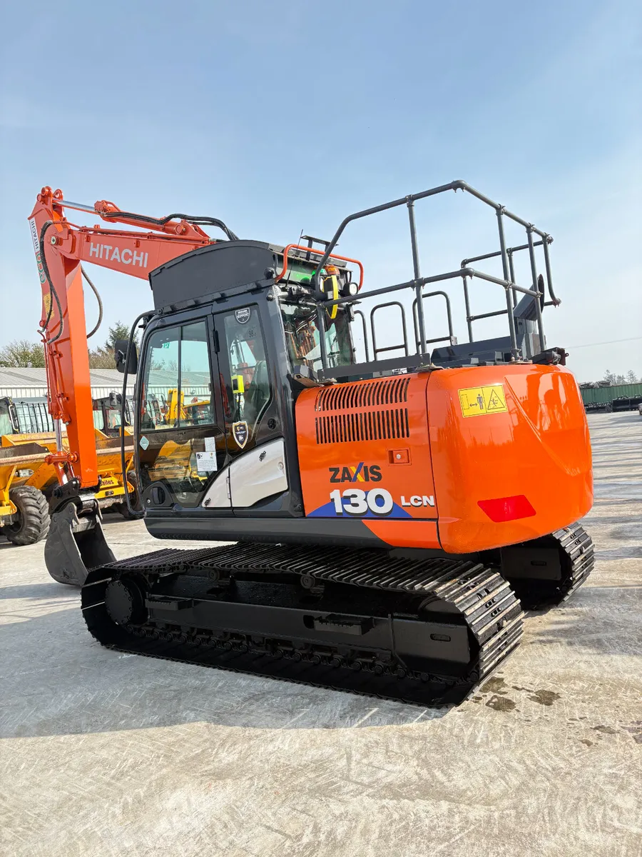 HITACHI ZX130-6 - Image 4