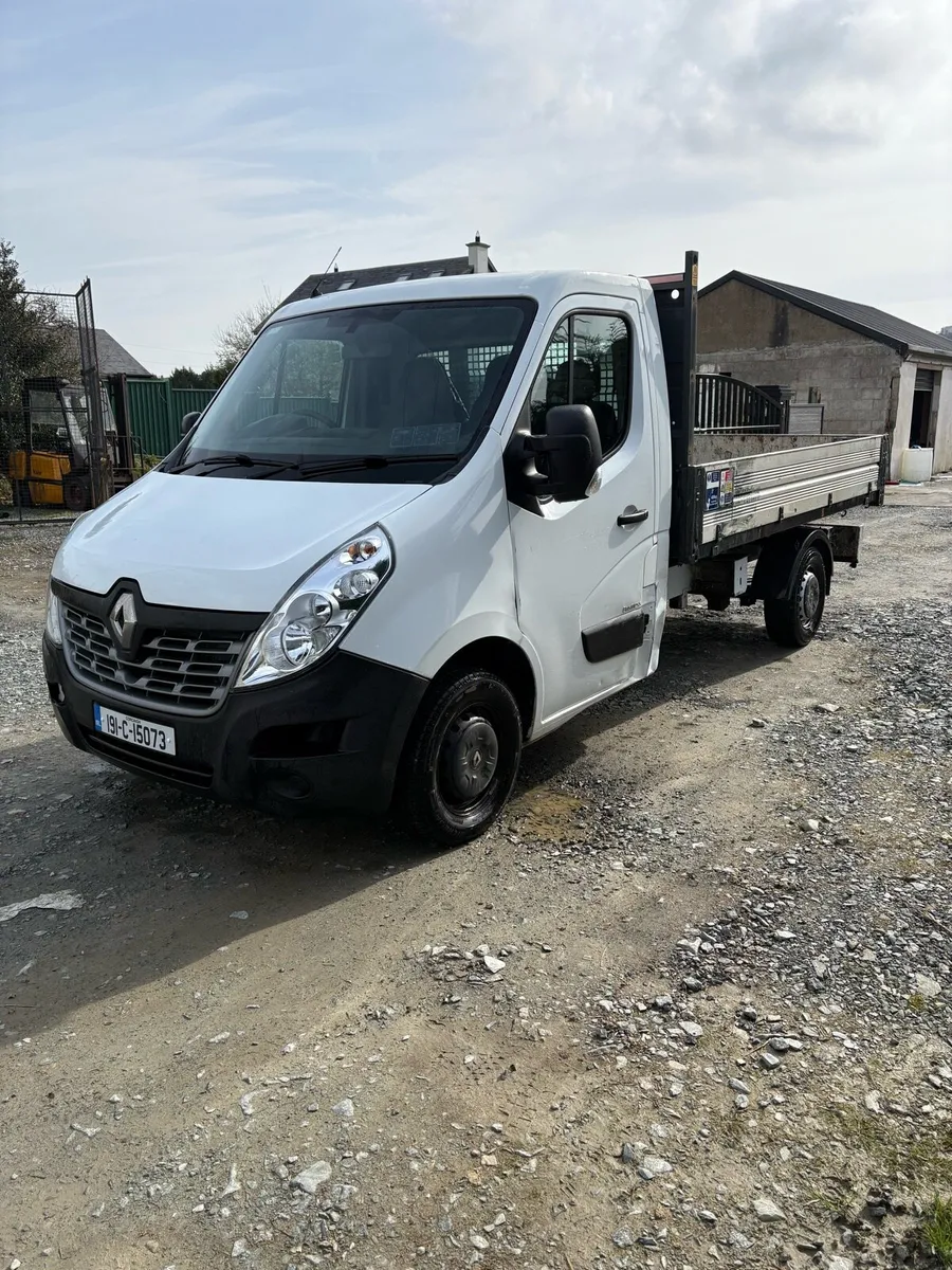 2019 Renault master tipper 3.5t - Image 3