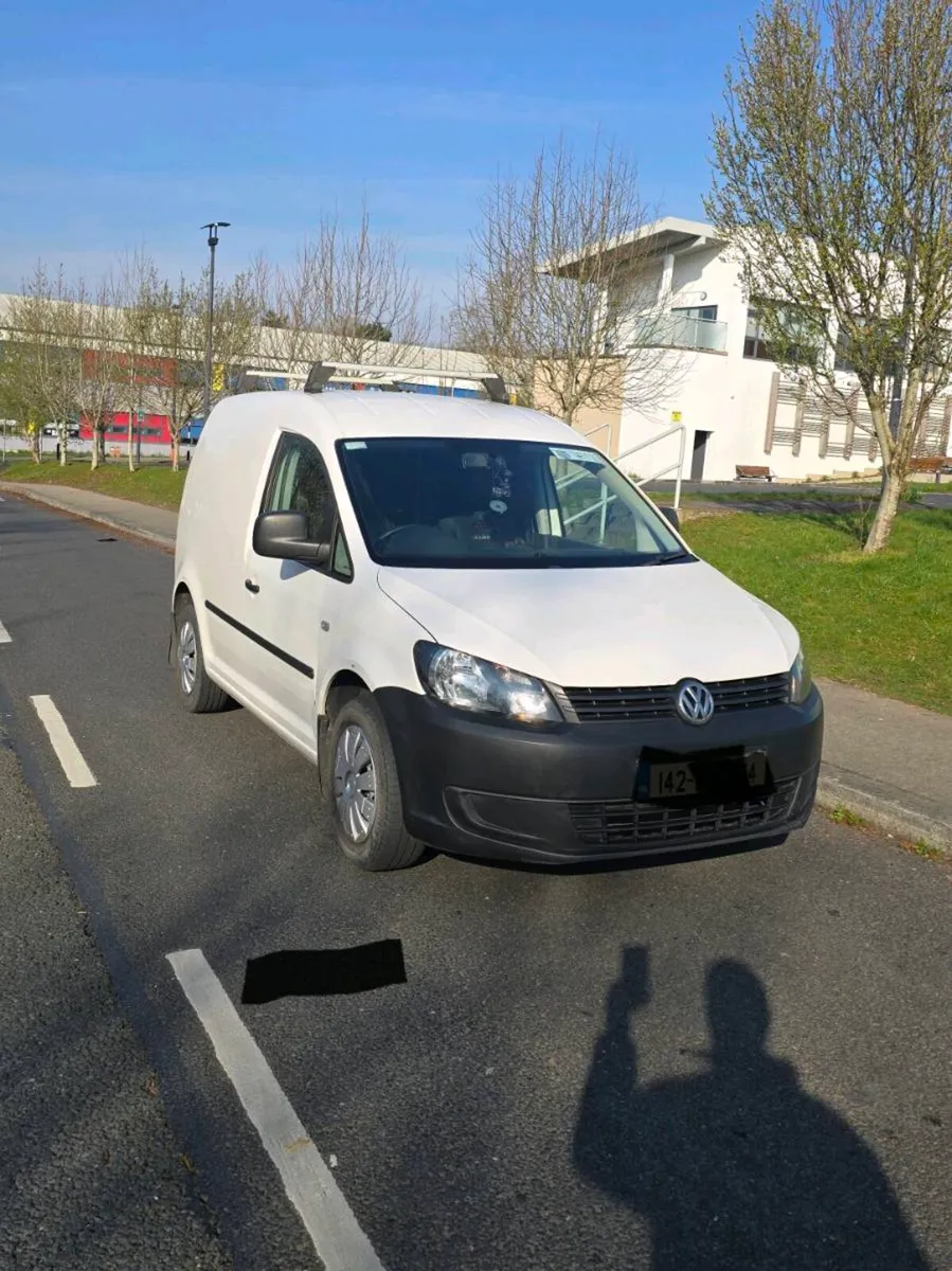 Volgswagen CADDY  1.6 TDI   2014 - Image 2