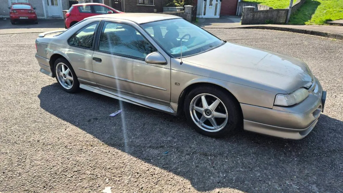 Ford thunderbird v8 - Image 1
