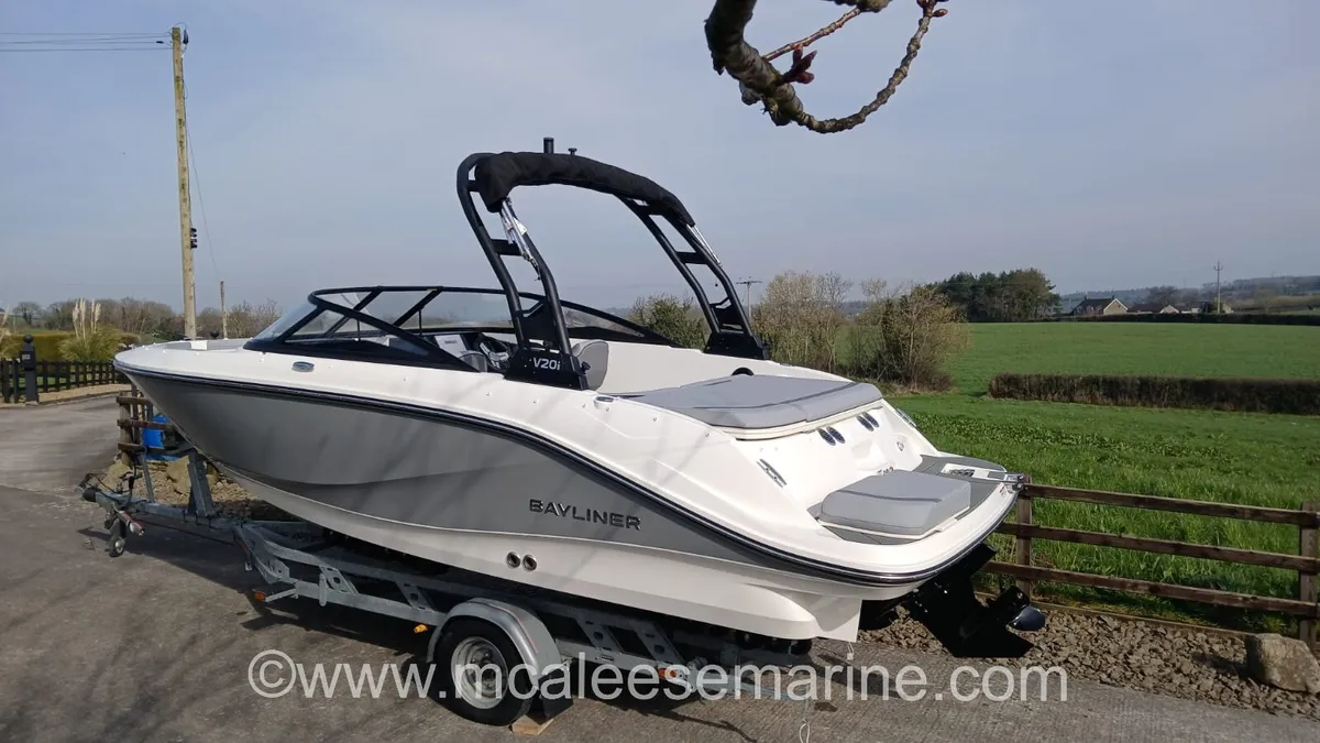 2026 Bayliner V20i - Image 3