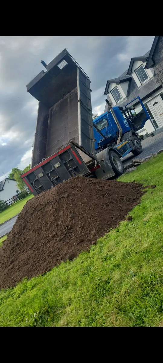 Top quality topsoil - Image 2