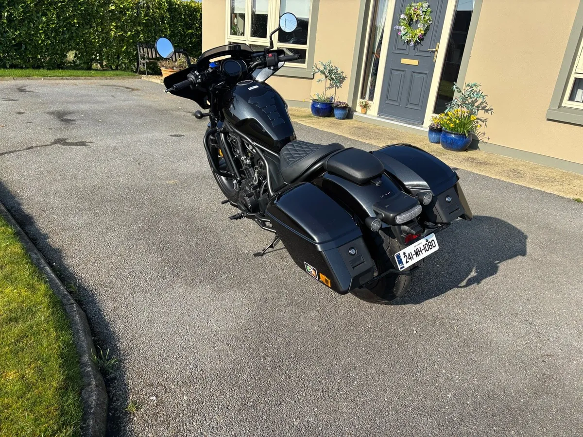 Honda rebel touring 1100, manual transmission - Image 3