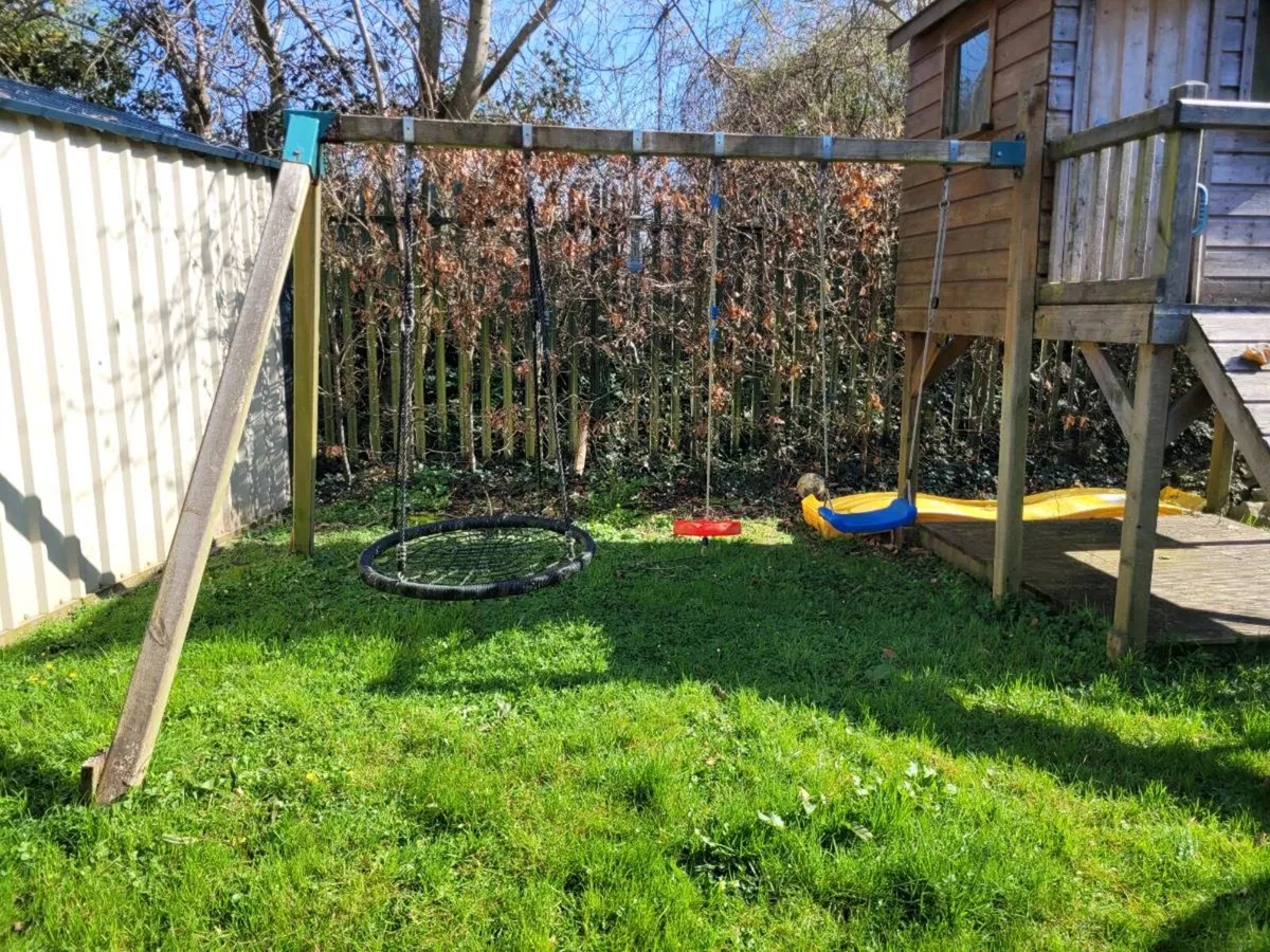 Ashley Playhouse (Geppetto Land) - Image 3