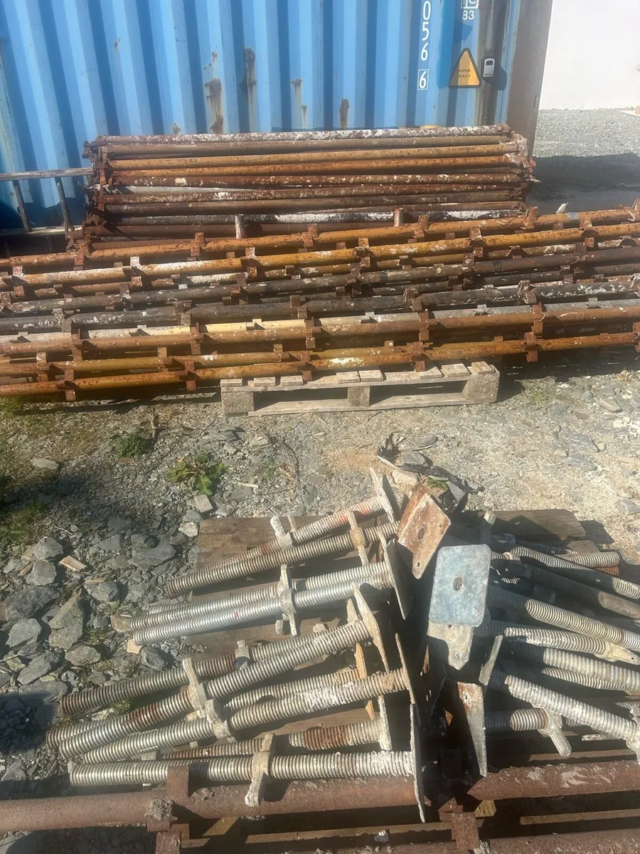 Scaffolding - Image 3