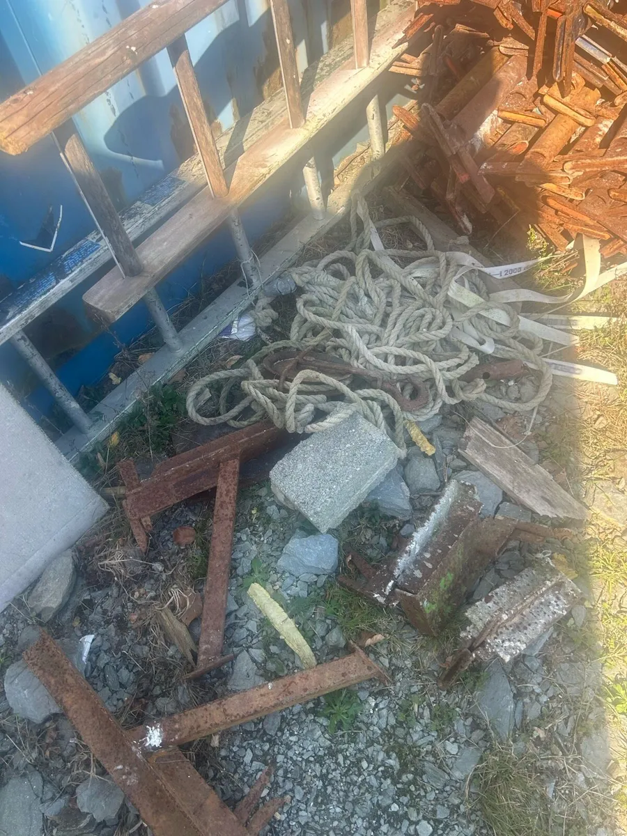 Scaffolding - Image 4