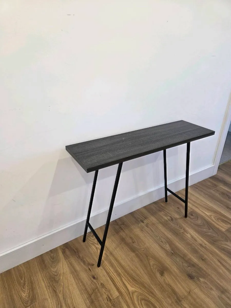 Console table - Image 1
