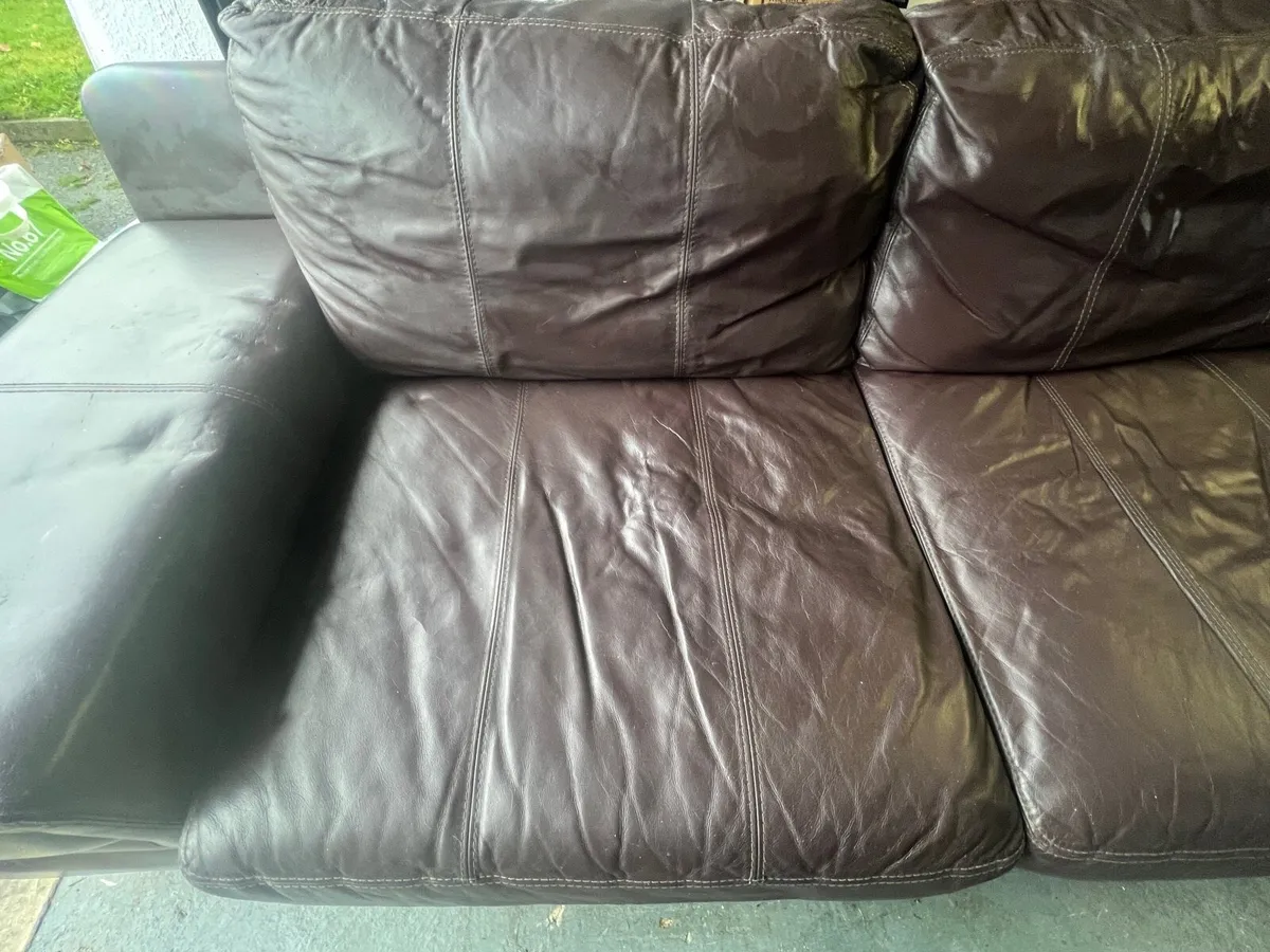 Leather sofa and arm chair - Image 1