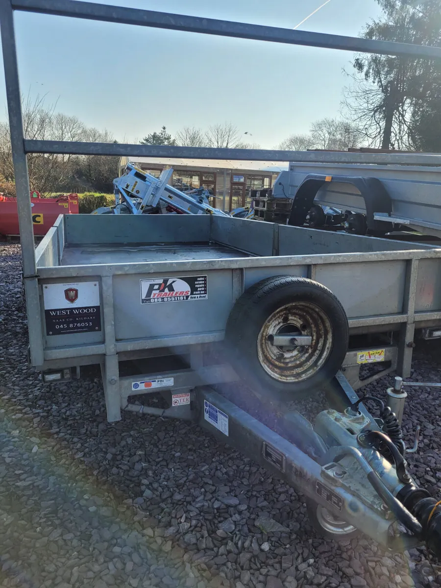 Ivor Williams 14ft tri axle flatbed trailer - Image 1