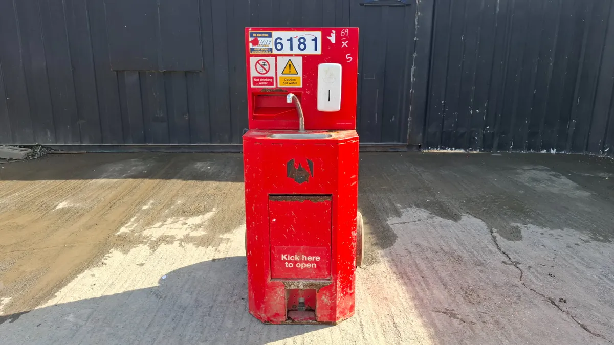 Armorgard ScrubKart – Site Cleaning - Image 2