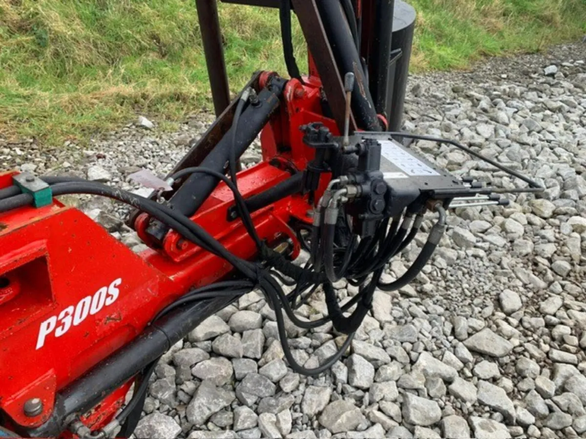 PROTECH P300S TELESCOPIC POST DRIVER - Image 4