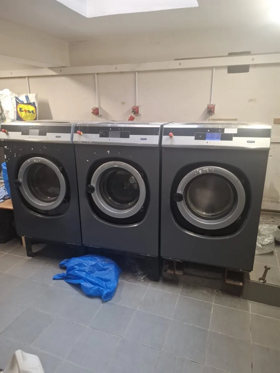 Commercial Laundry Equipment (various) - Image 2