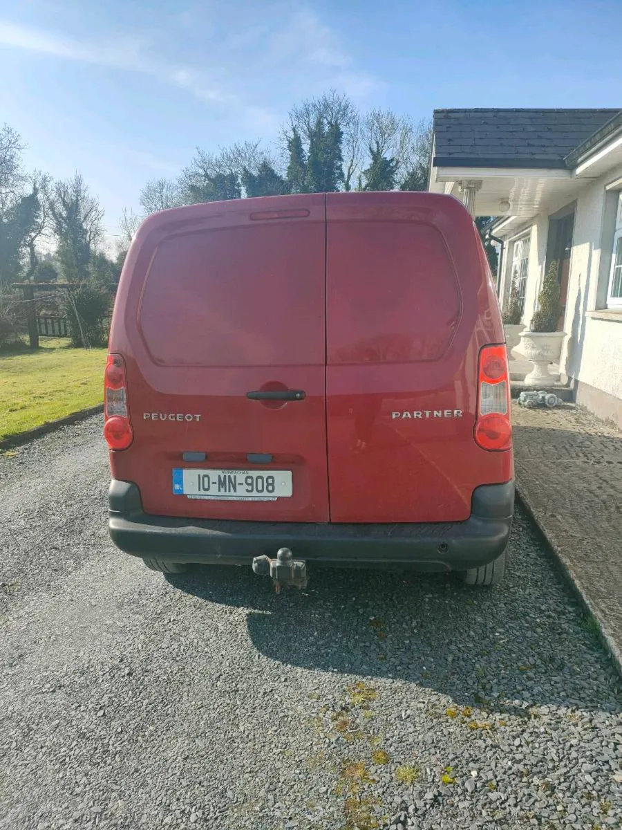 2010 Peugeot Van test till Feb 2027 - Image 3